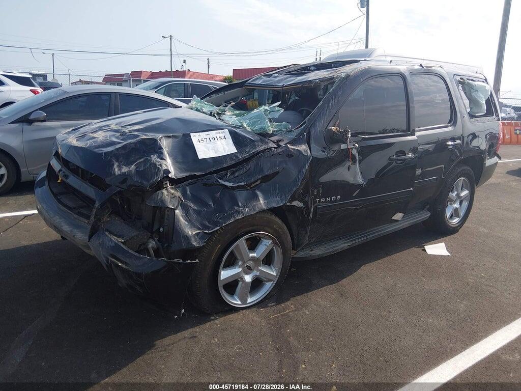 1GNSKBE0XDR334696 2013 CHEVROLET TAHOE photo no. 2