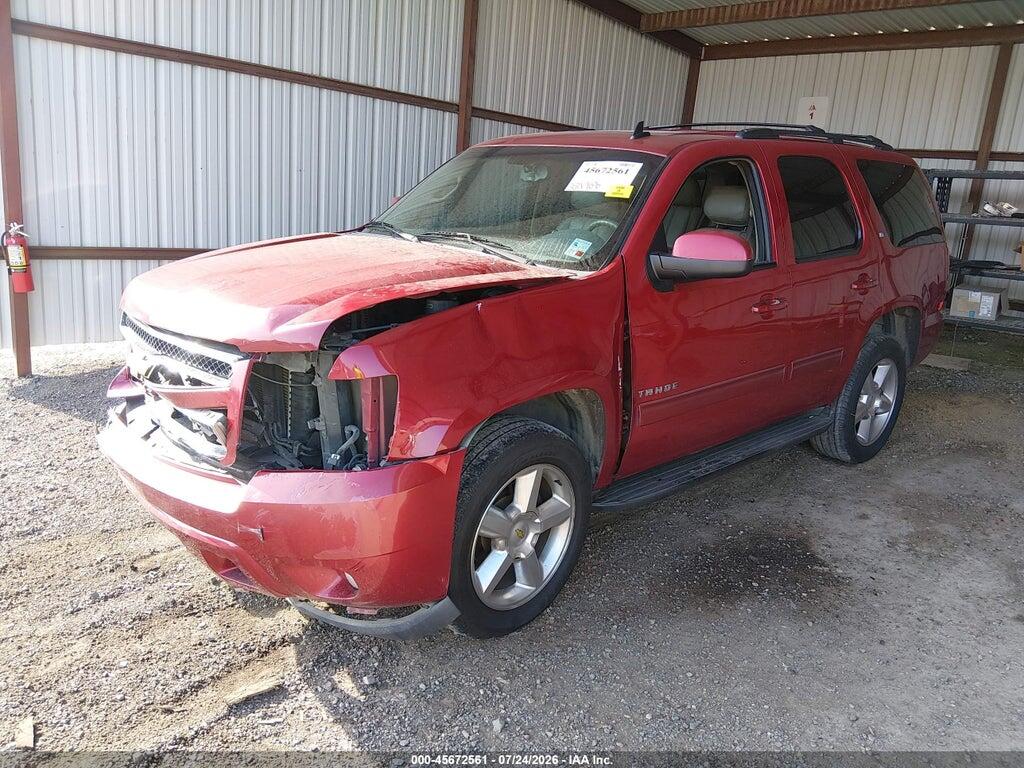 1GNSCBE04DR327885 2013 CHEVROLET TAHOE photo no. 2