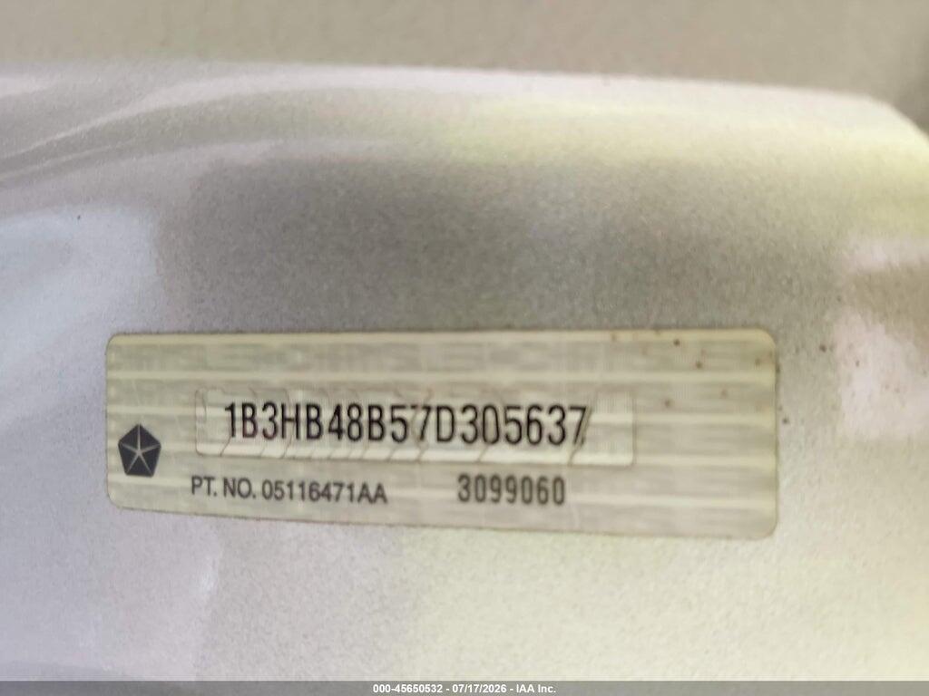 1B3HB48B57D305637 2007 DODGE CALIBER photo no. 9