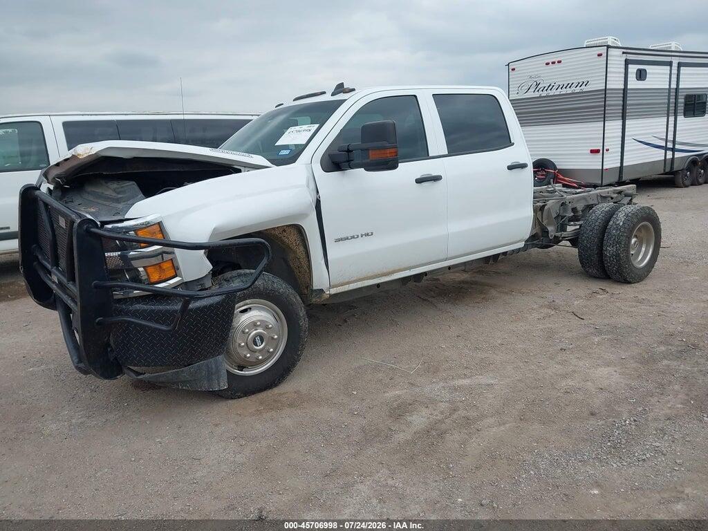 1GC4KYCY7HF164043 2017 CHEVROLET SILVERADO 3500HD photo no. 2