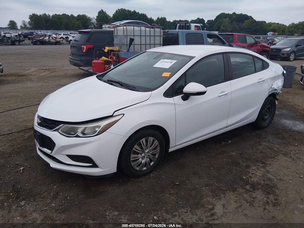1G1BC5SM7J7129433 2018 CHEVROLET CRUZE photo no. 2