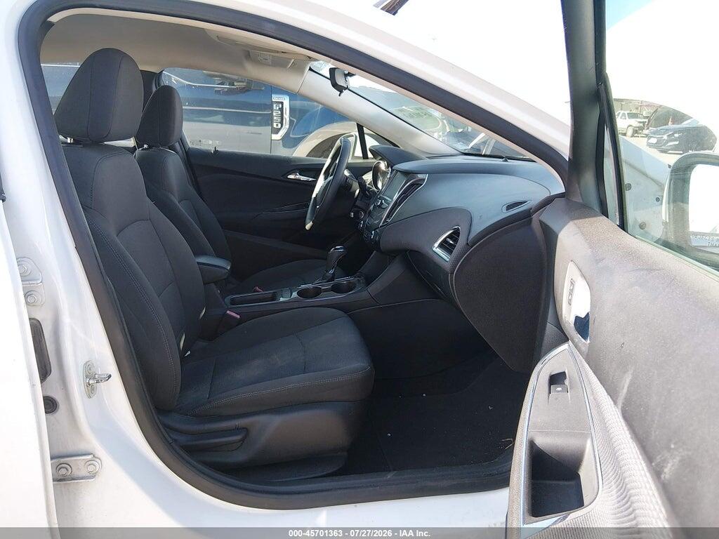 3G1BE6SM0JS609184 2018 CHEVROLET CRUZE photo no. 5