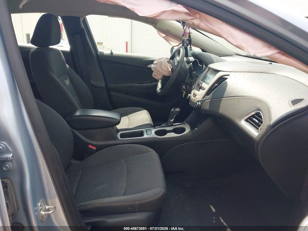 1G1BC5SM8J7223370 2018 CHEVROLET CRUZE photo no. 5