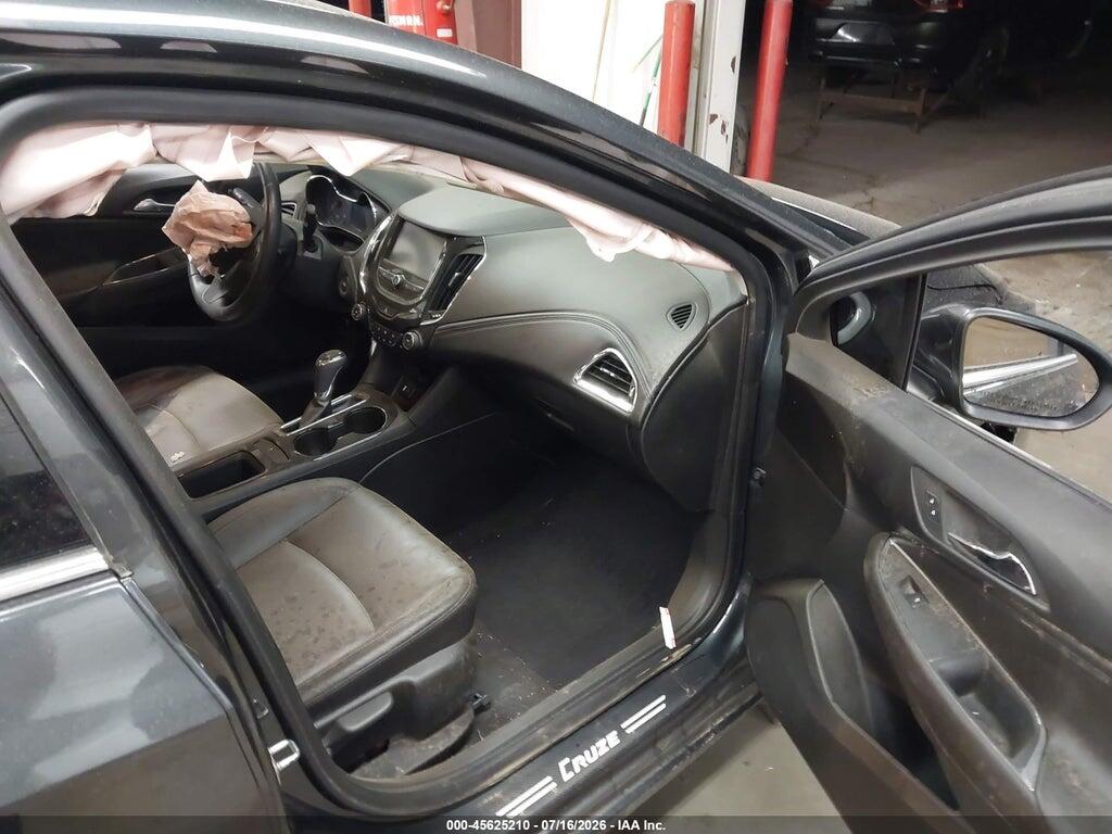 3G1BF6SM6JS617111 2018 CHEVROLET CRUZE photo no. 5