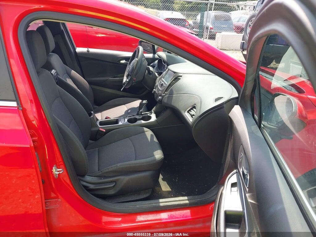 1G1BE5SM4J7168166 2018 CHEVROLET CRUZE photo no. 5