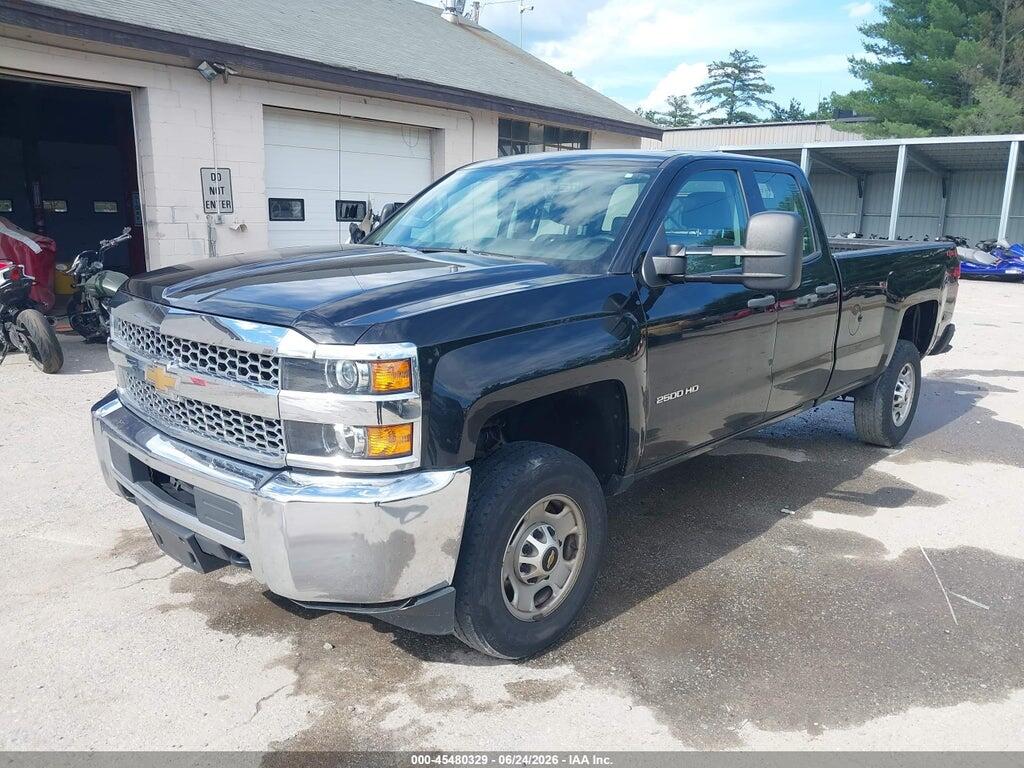2GC2KREG2K1198651 2019 CHEVROLET SILVERADO 2500HD photo no. 2