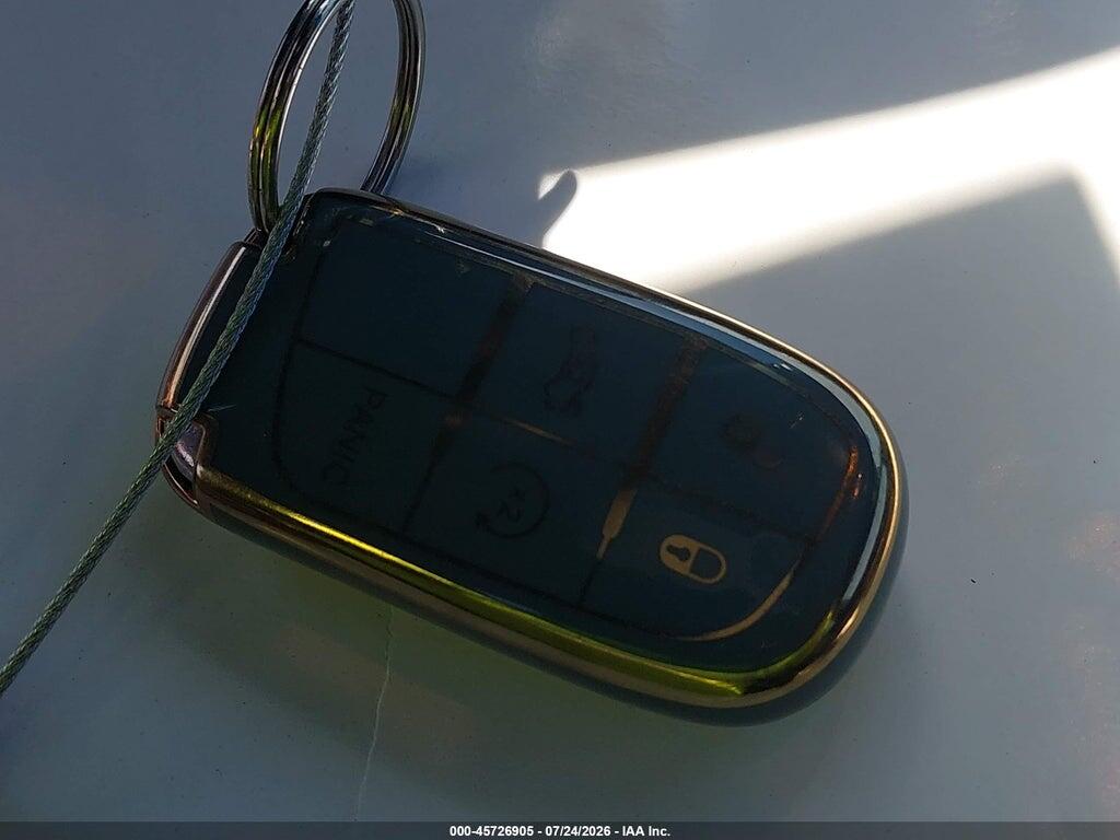 2C3CCABG8DH641066 2013 CHRYSLER 300 photo no. 11