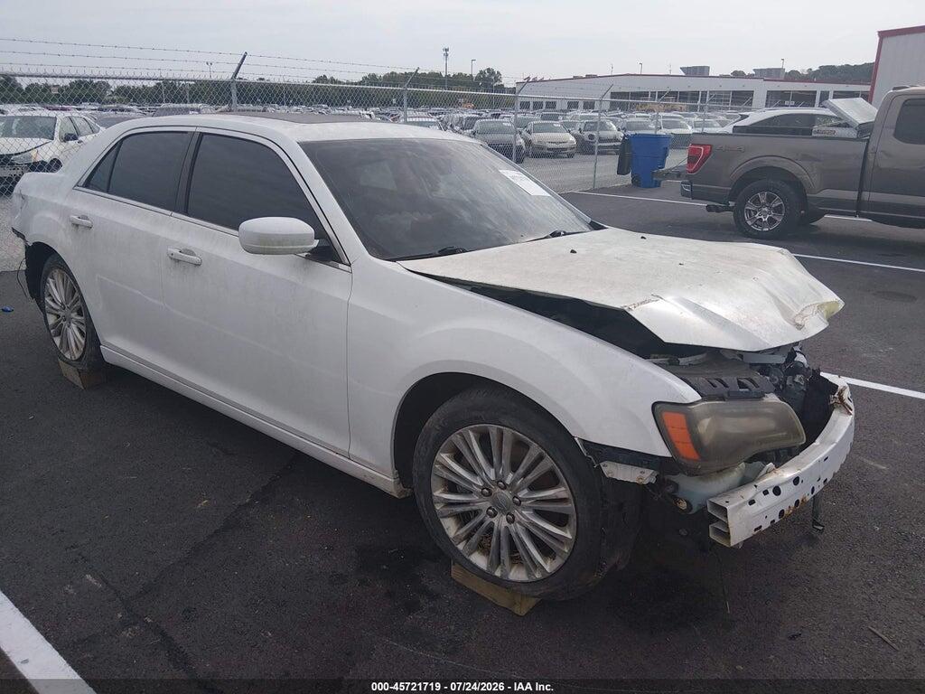 2C3CCABT2DH659480 2013 CHRYSLER 300 photo no. 1