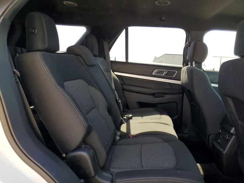2017 FORD EXPLORER XLT — Фото 10 из 12
