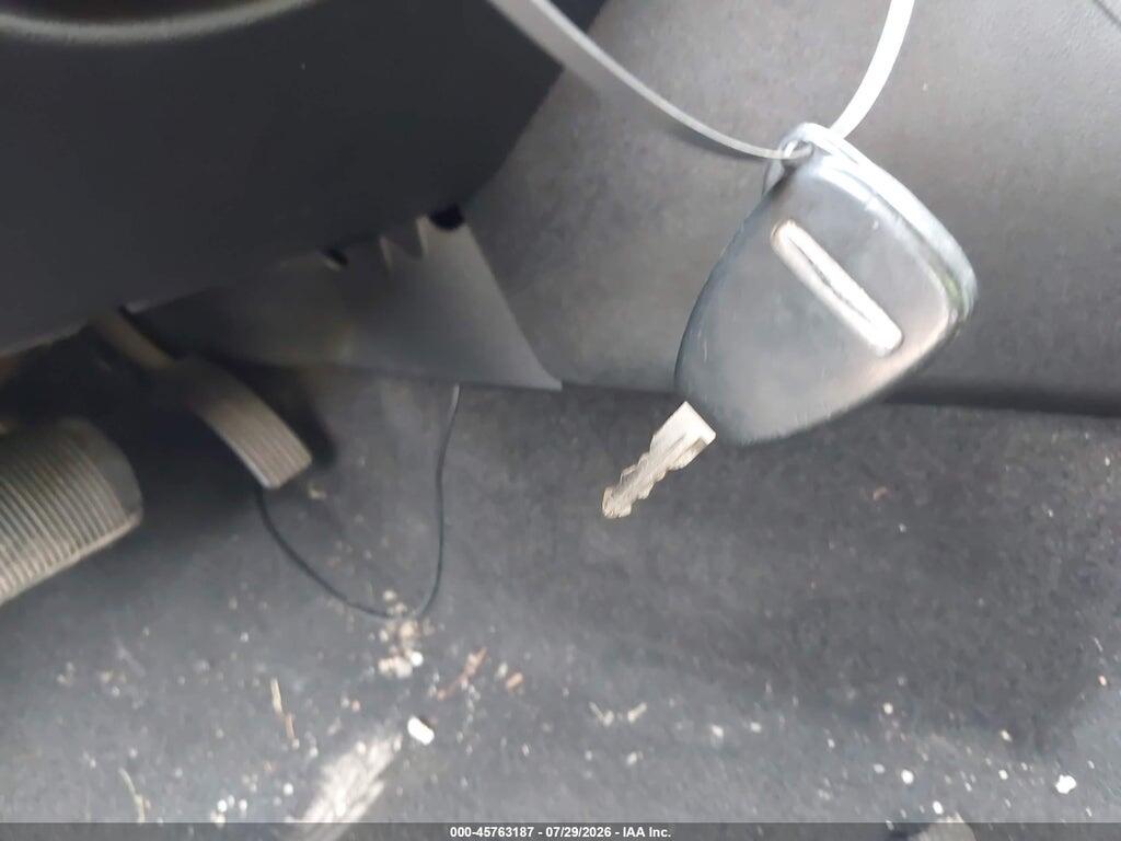 1C3CCBAB8DN641247 2013 CHRYSLER 200 photo no. 11