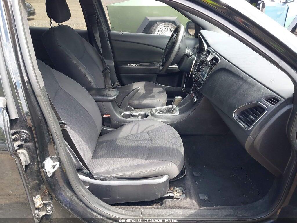 1C3CCBAB8DN641247 2013 CHRYSLER 200 photo no. 5