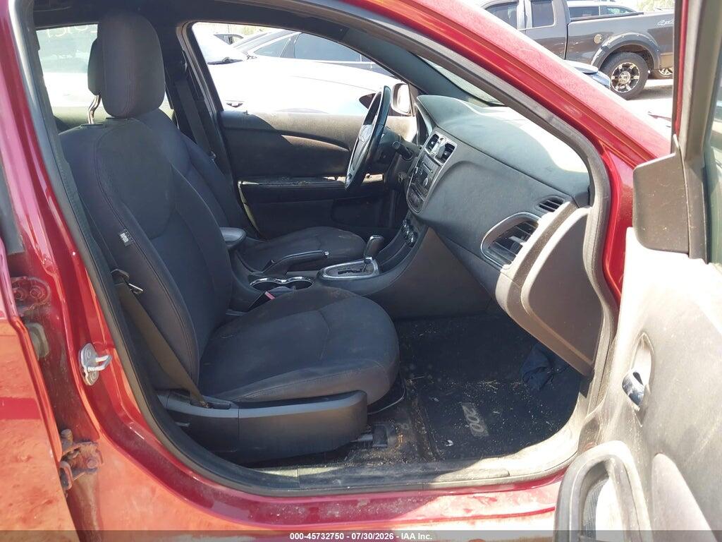 1C3CCBBB1DN651665 2013 CHRYSLER 200 photo no. 5