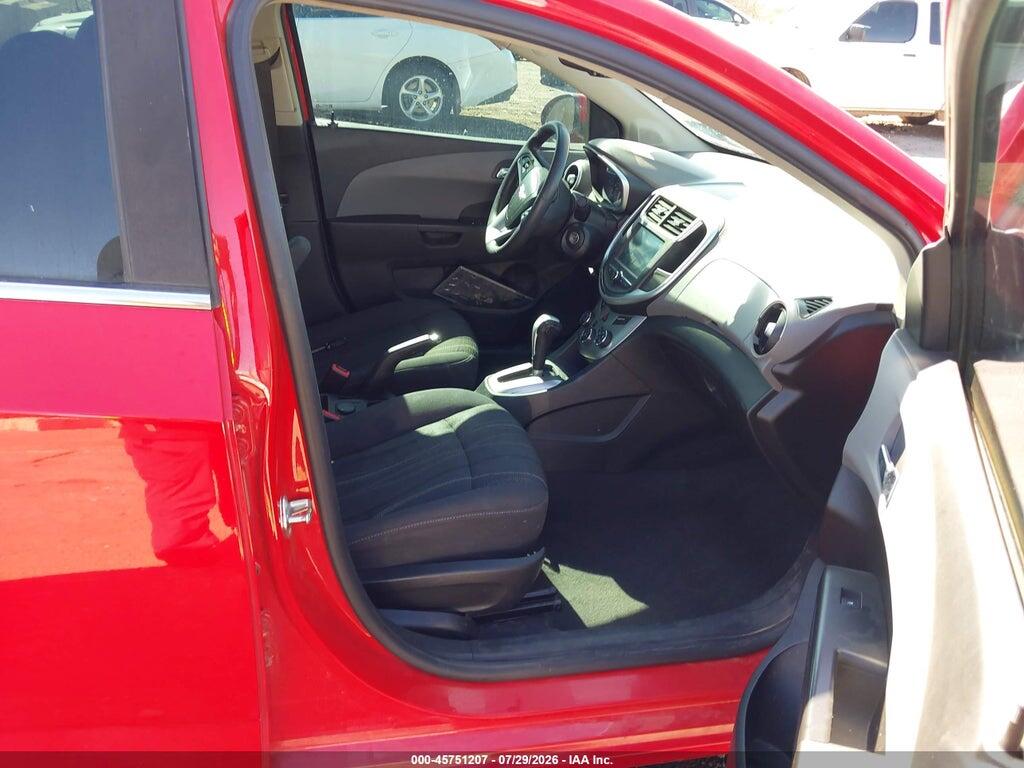 1G1JD5SH9H4132230 2017 CHEVROLET SONIC photo no. 5