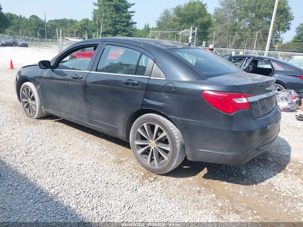 1C3CCBCG3DN523602 2013 CHRYSLER 200 photo no. 3
