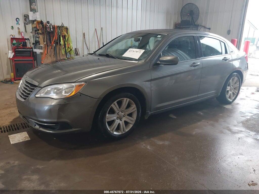 1C3CCBAB9DN670370 2013 CHRYSLER 200 photo no. 2