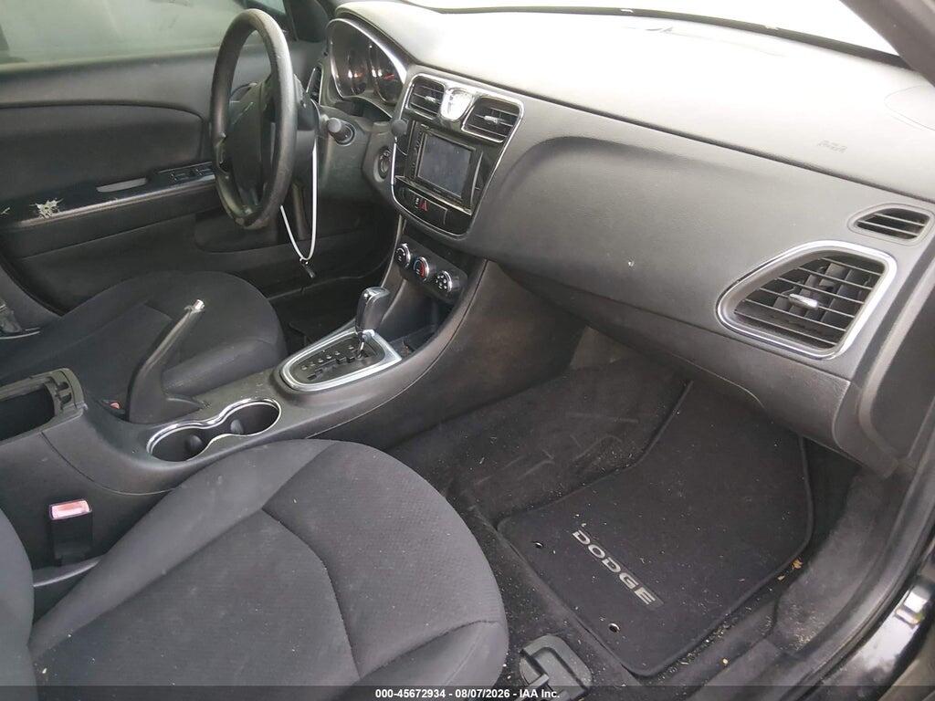 1C3CCBAB2DN640000 2013 CHRYSLER 200 photo no. 5