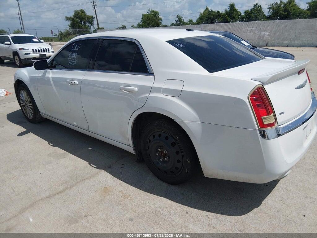 2C3CCARG3DH528132 2013 CHRYSLER 300 photo no. 3