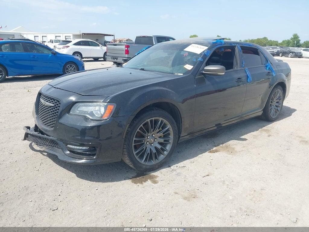 2C3CCADT1DH727667 2013 CHRYSLER 300C photo no. 2