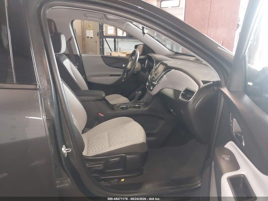2GNAXREV7J6288799 2018 CHEVROLET EQUINOX photo no. 5
