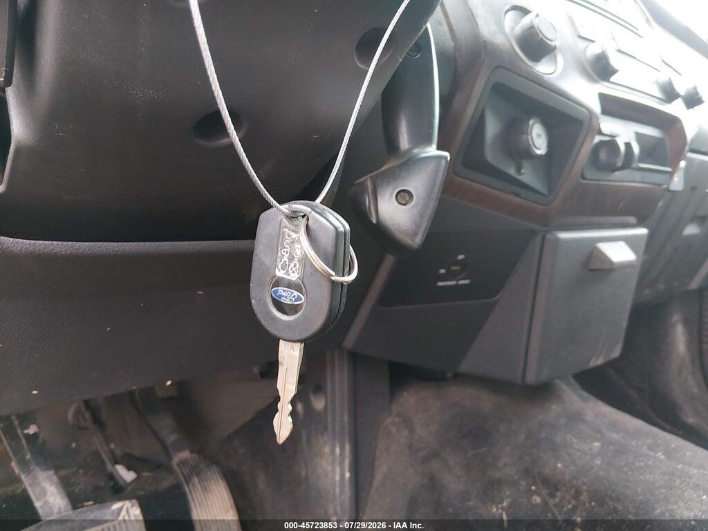1FT8X3BT8BEC18295 2011 FORD F-350 photo no. 10