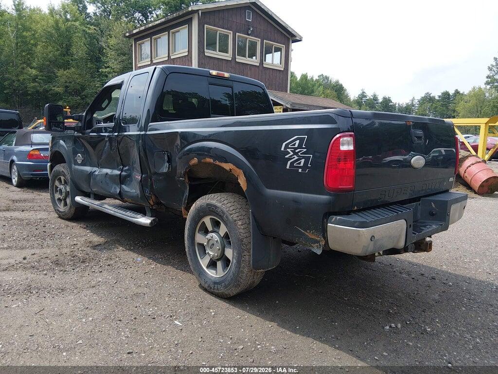 1FT8X3BT8BEC18295 2011 FORD F-350 photo no. 3