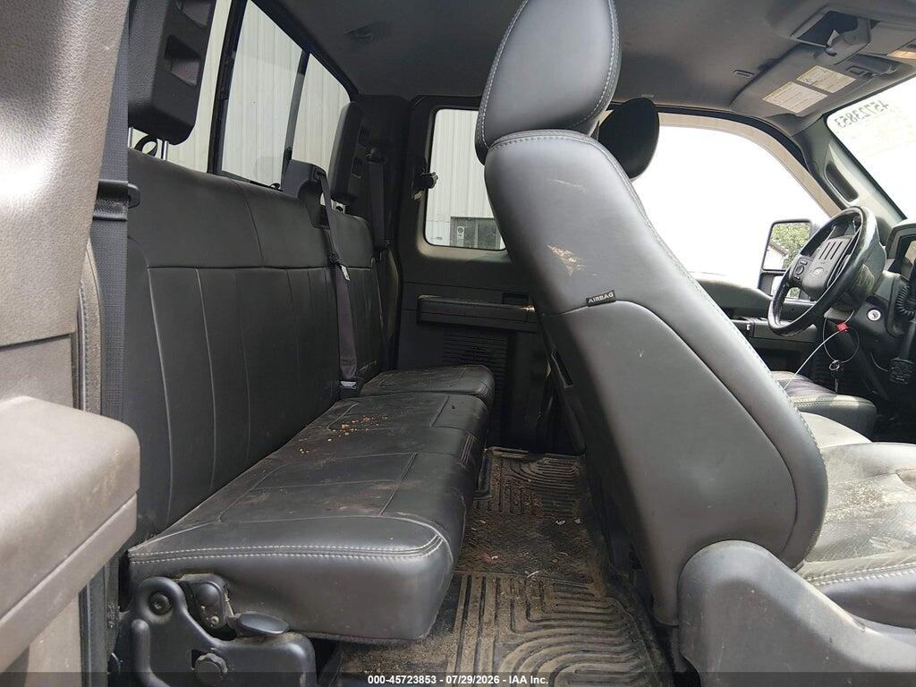 1FT8X3BT8BEC18295 2011 FORD F-350 photo no. 6