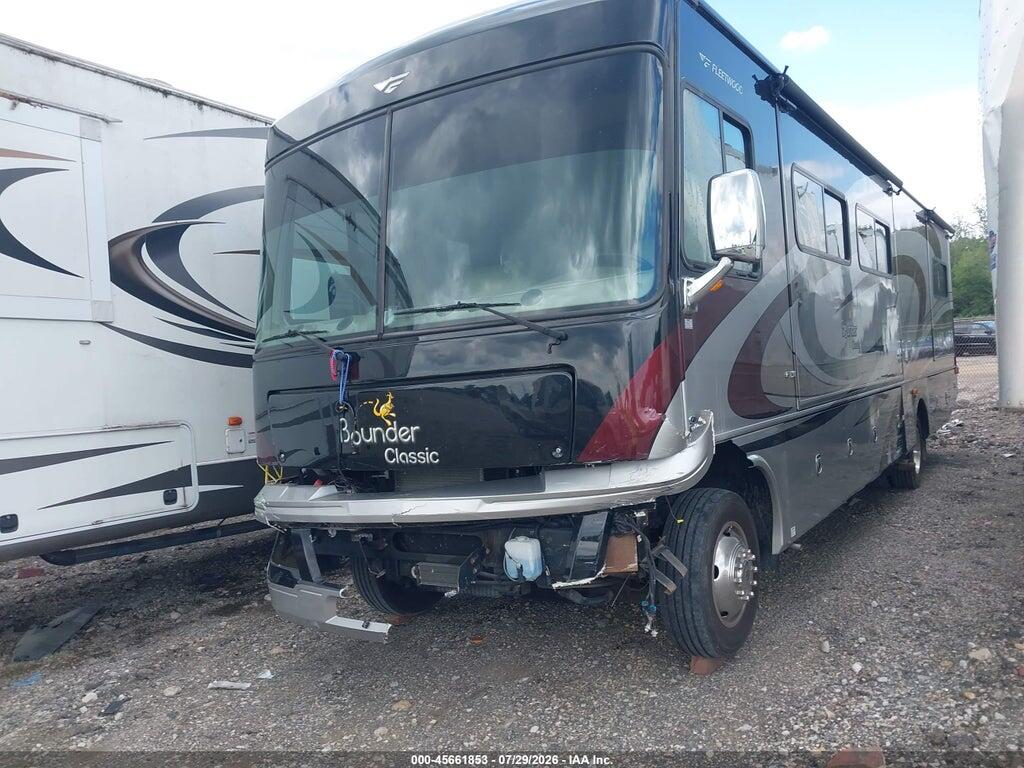 1F66F5DY2B0A05289 2011 FORD F53 photo no. 2