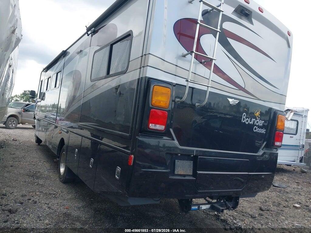 1F66F5DY2B0A05289 2011 FORD F53 photo no. 3