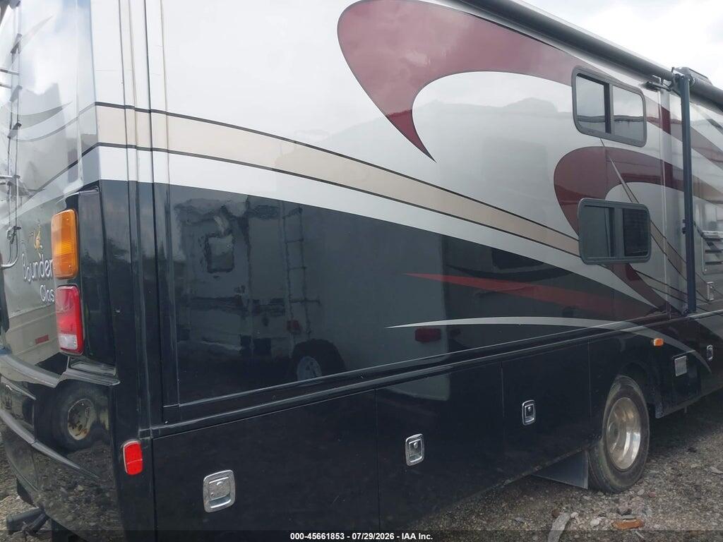 1F66F5DY2B0A05289 2011 FORD F53 photo no. 4