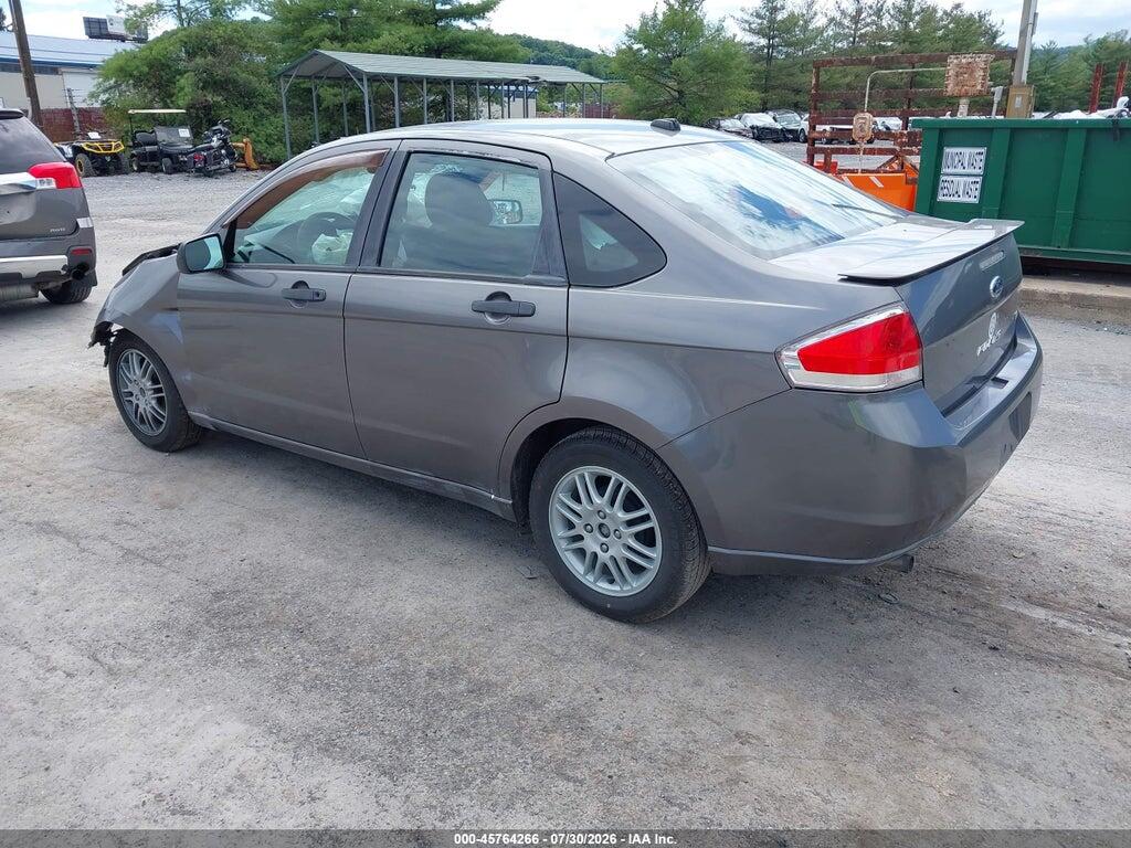 1FAHP3FN3BW104958 2011 FORD FOCUS photo no. 3