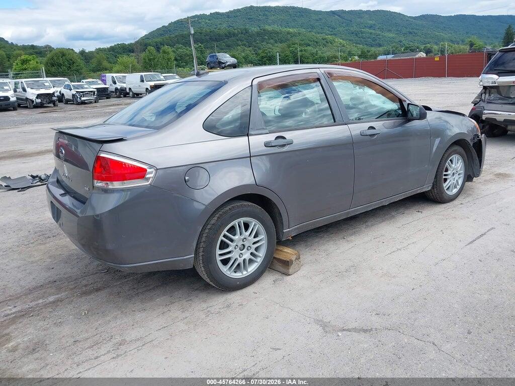 1FAHP3FN3BW104958 2011 FORD FOCUS photo no. 4