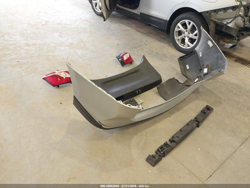 2GNAXTEX0J6288173 2018 CHEVROLET EQUINOX photo no. 12