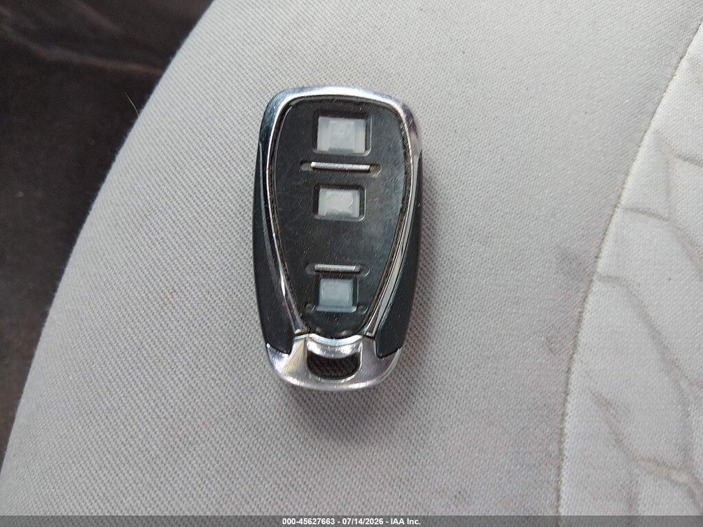 2GNAXHEV5J6162810 2018 CHEVROLET EQUINOX photo no. 11