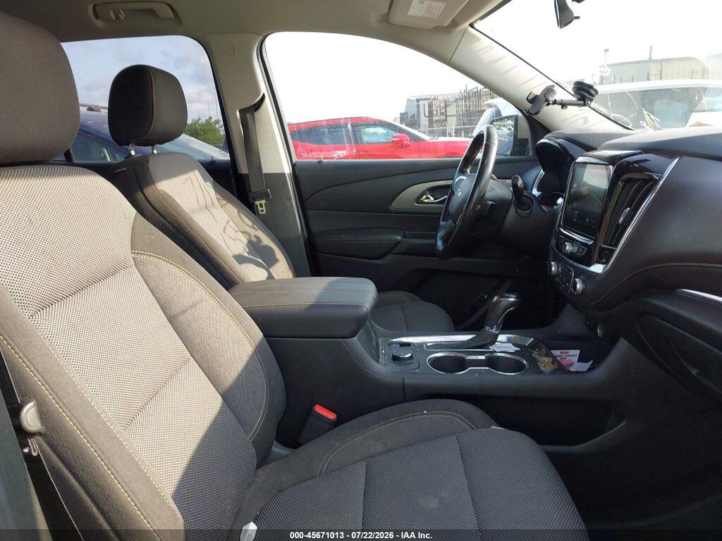 1GNERGKWXKJ156556 2019 CHEVROLET TRAVERSE photo no. 5