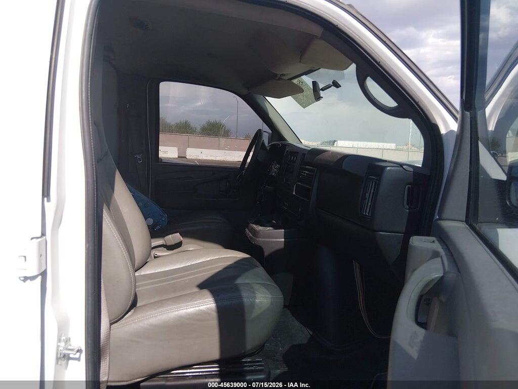 1GCSGAFX4E1110310 2014 CHEVROLET EXPRESS 1500 photo no. 5