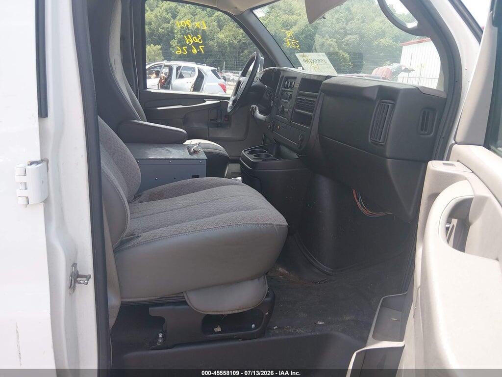 1GCSGAFX8E1197032 2014 CHEVROLET EXPRESS 1500 photo no. 5