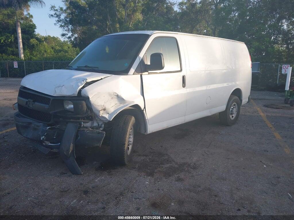 1GCWGFCAXE1169036 2014 CHEVROLET EXPRESS 2500 photo no. 2