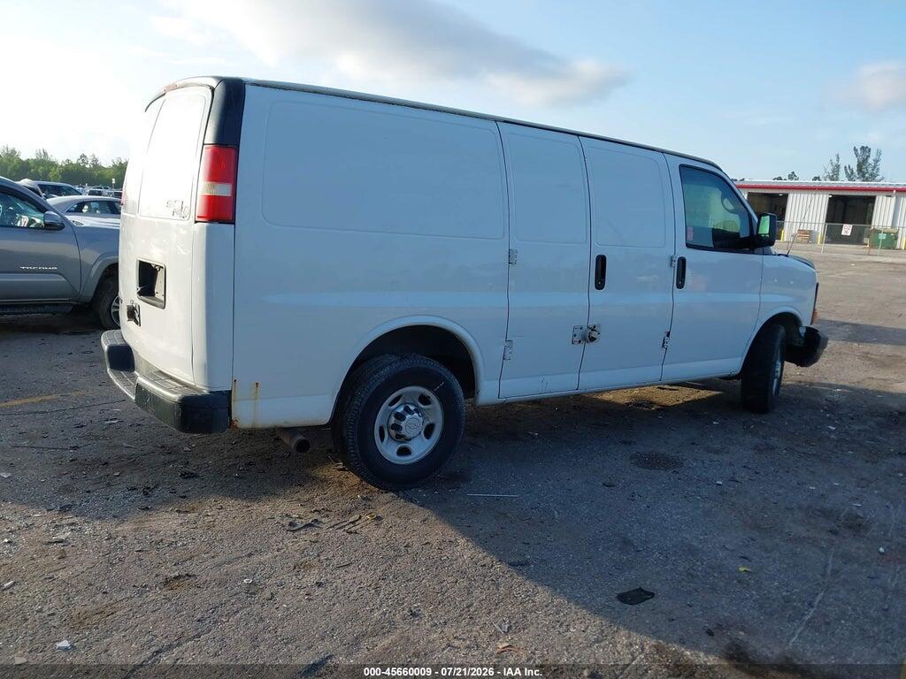 1GCWGFCAXE1169036 2014 CHEVROLET EXPRESS 2500 photo no. 4