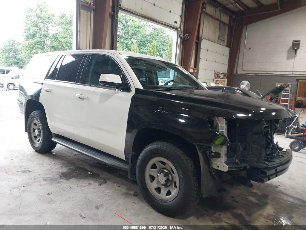 1GNSKFEC8HR231302 2017 CHEVROLET TAHOE photo no. 1