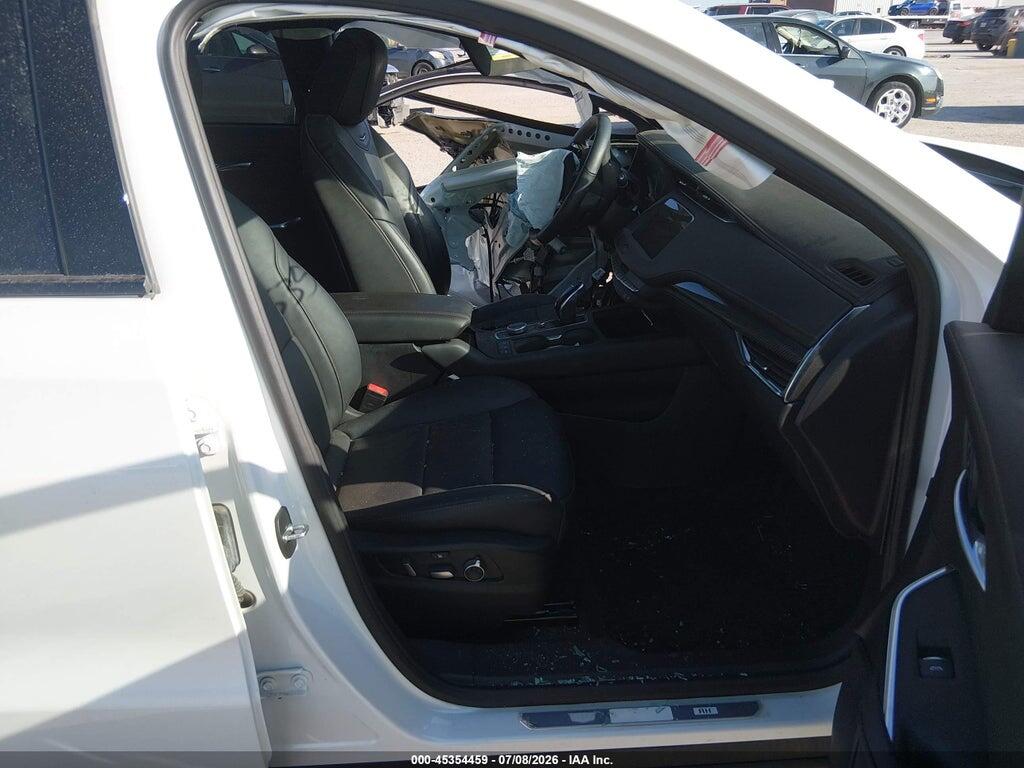 1GYFZER41NF105602 2022 CADILLAC XT4 photo no. 5