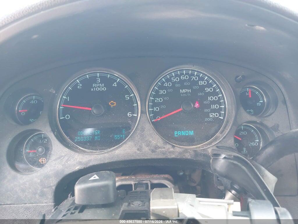 1GKUKEEF1AR155972 2010 GMC YUKON photo no. 7