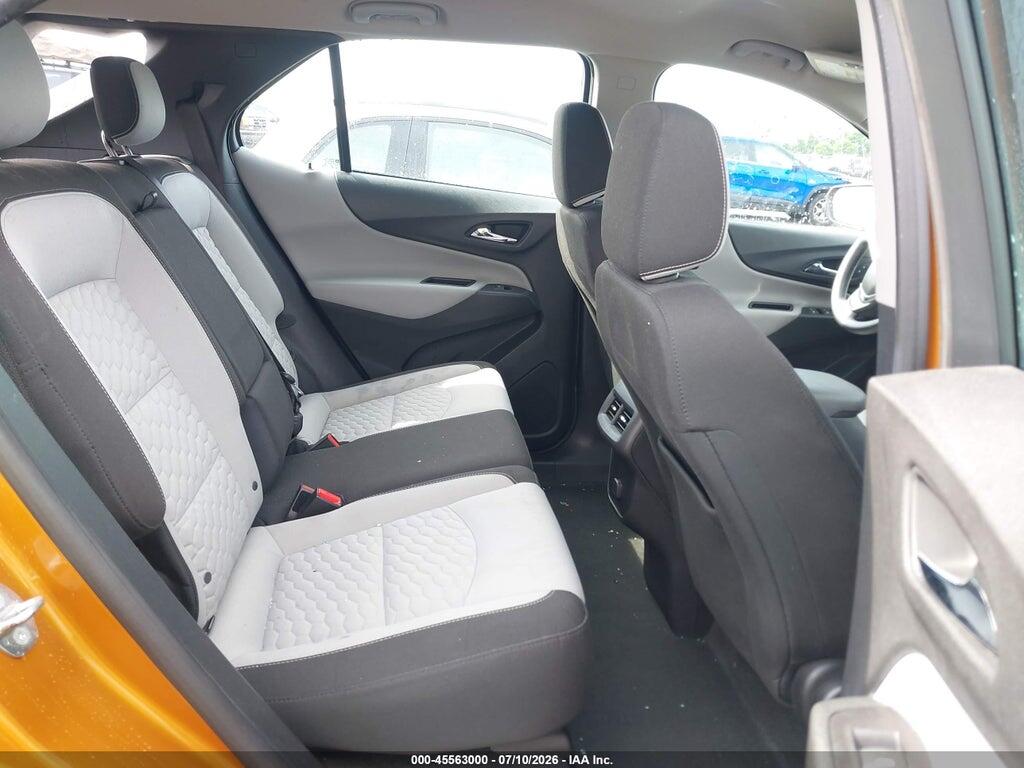 2GNAXREV8J6123893 2018 CHEVROLET EQUINOX photo no. 8