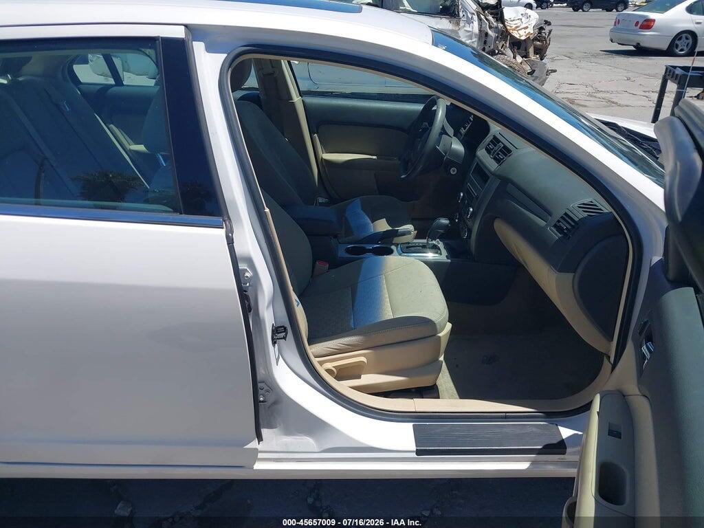3FAHP0HA6BR159349 2011 FORD FUSION photo no. 5