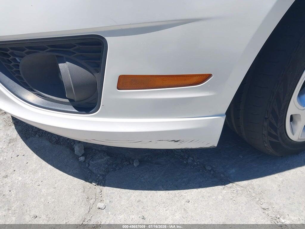 3FAHP0HA6BR159349 2011 FORD FUSION photo no. 6