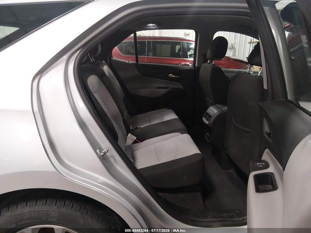 2GNAXREVXJ6218021 2018 CHEVROLET EQUINOX photo no. 8