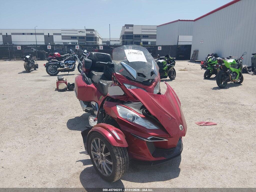 2BXNBDD25GV003521 2016 CAN-AM SPYDER ROADSTER photo no. 1