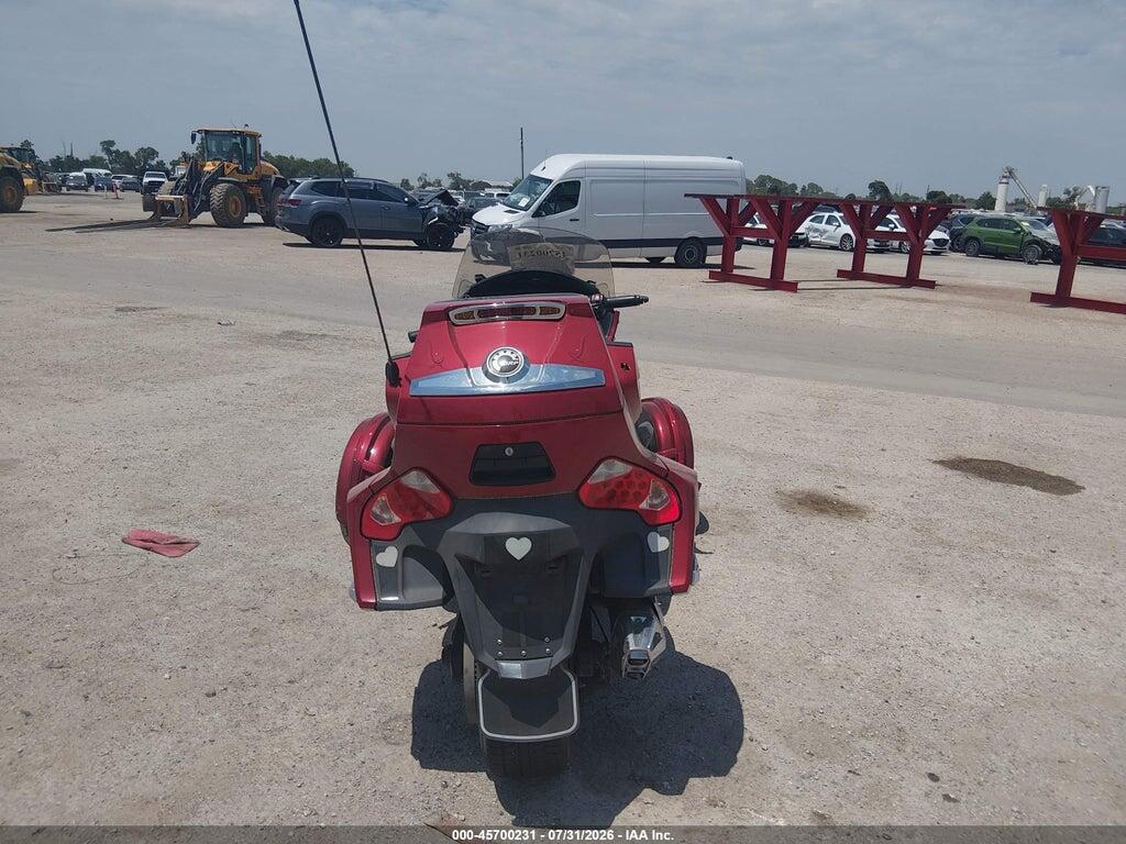 2BXNBDD25GV003521 2016 CAN-AM SPYDER ROADSTER photo no. 6