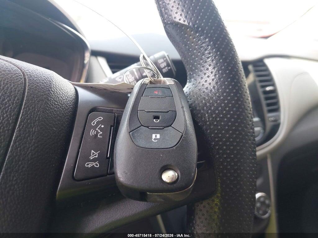 3GNCJNSB4KL265698 2019 CHEVROLET TRAX photo no. 11