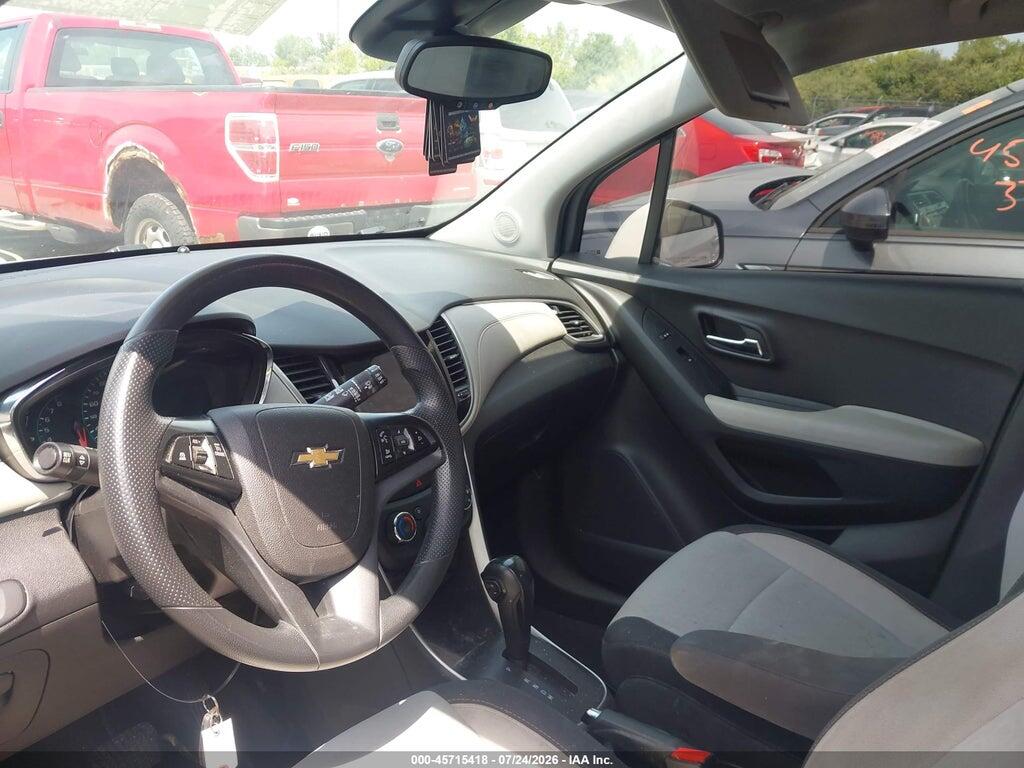 3GNCJNSB4KL265698 2019 CHEVROLET TRAX photo no. 5