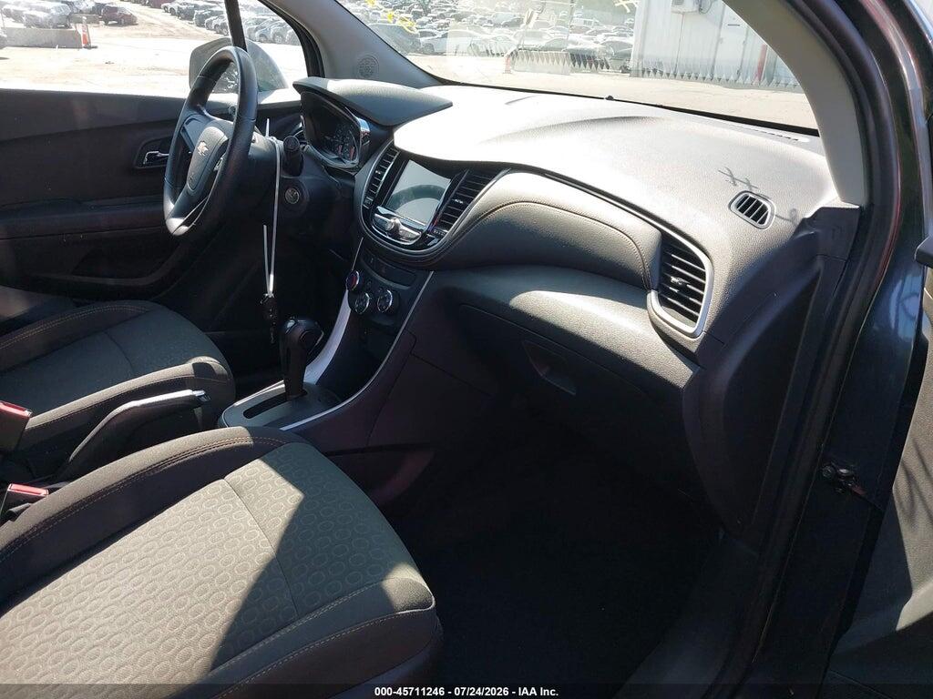 3GNCJKSB2KL166604 2019 CHEVROLET TRAX photo no. 5